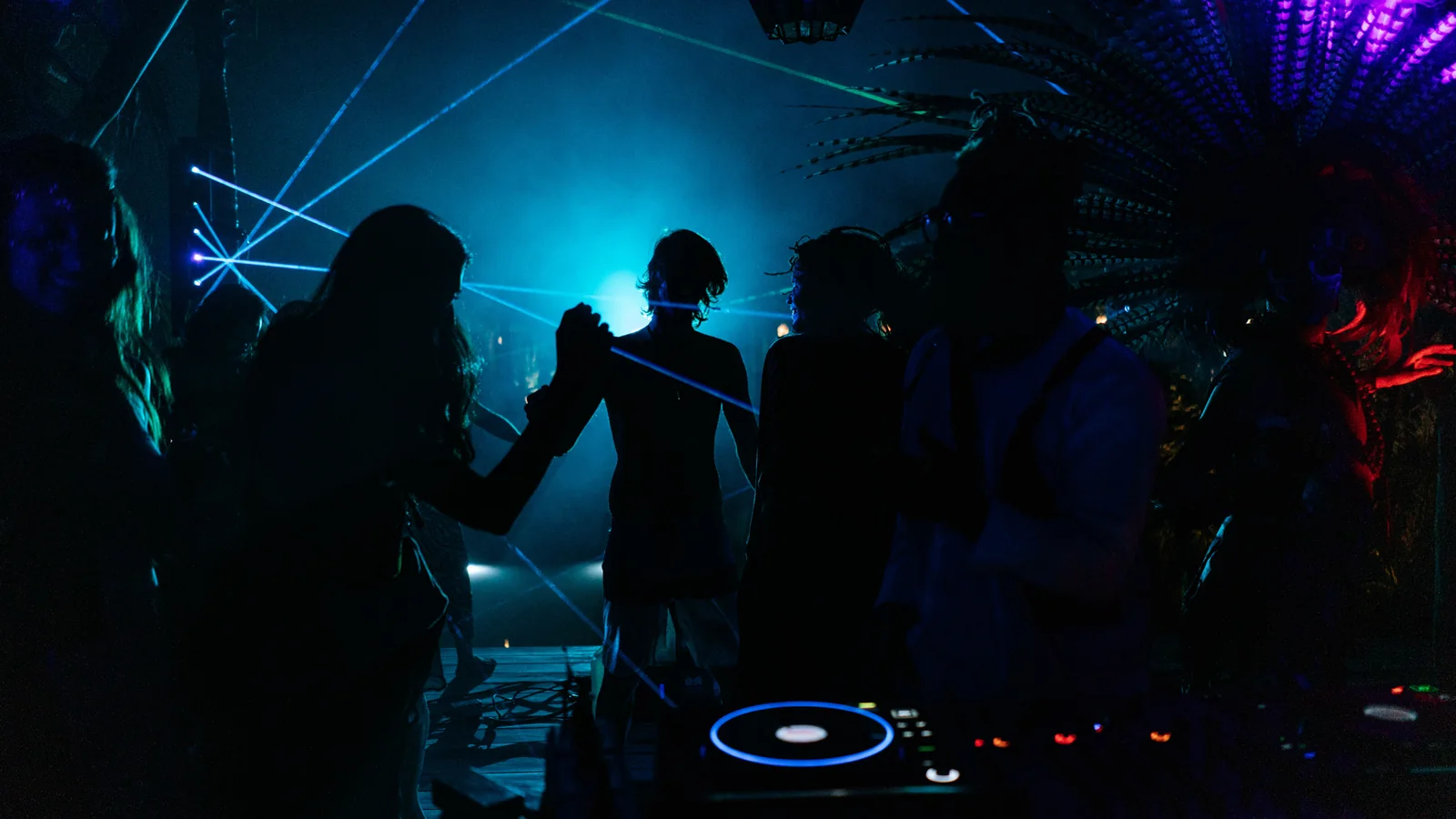 Night DJ and crowd during a previous TIF edition